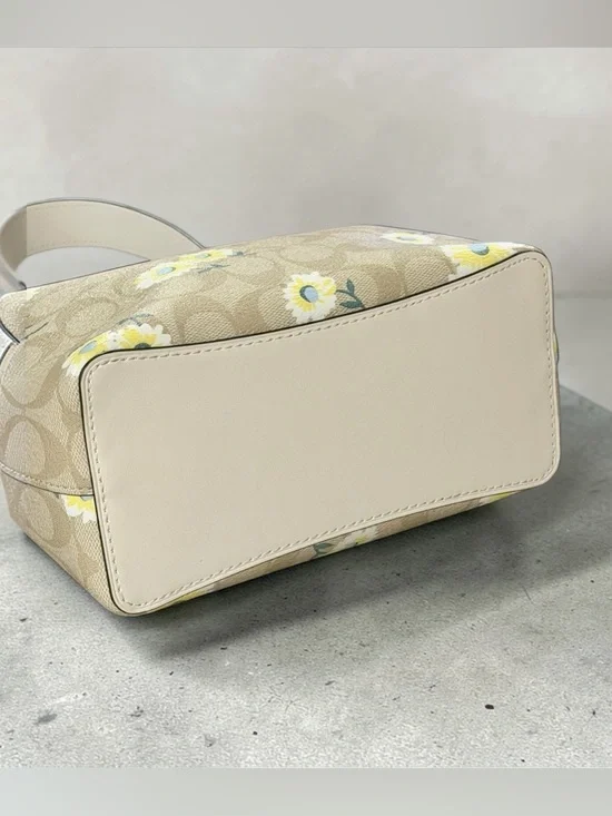 Coach Mollie Bucket Bag 22 Signature Canvas Daisy Floral - Picture 8 of 15